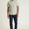Añade un toque de estilo con el Riviera Short Sleeve Shirt de Bonobos