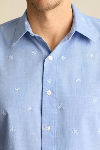 Añade un toque de estilo con el Riviera Short Sleeve Shirt de Bonobos