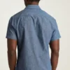 Añade un toque de estilo con el Riviera Short Sleeve Shirt de Bonobos