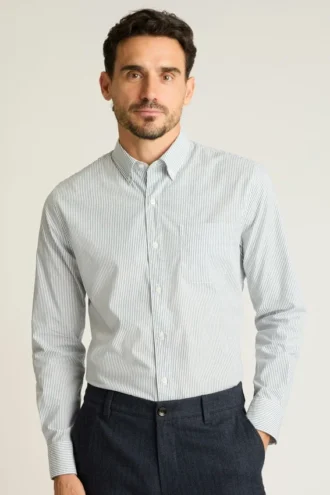 Camisa elástica para el día a día: Camisa de algodón con botones de Bonobos