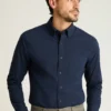 Camisa elástica para el día a día: Camisa de algodón con botones de Bonobos