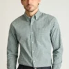 Camisa elástica para el día a día: Camisa de algodón con botones de Bonobos