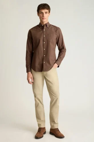 Camisa Oxford para el día a día: clásica camisa Oxford con botones