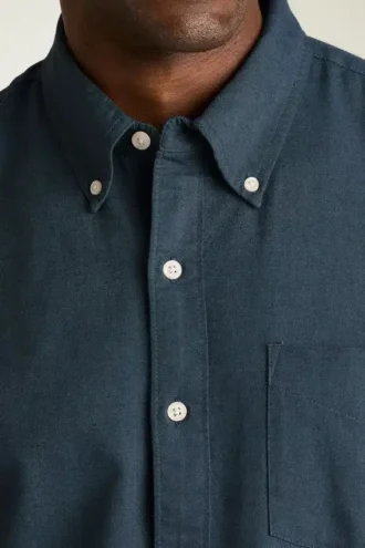 Camisa Oxford para el día a día: clásica camisa Oxford con botones