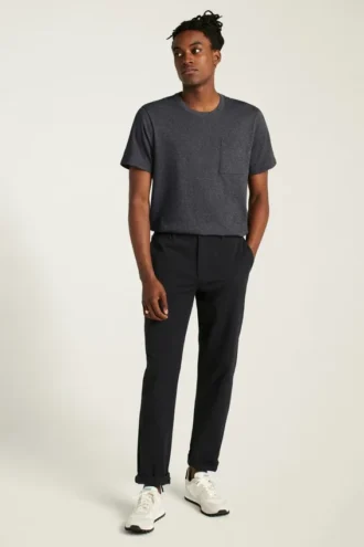 Camiseta con bolsillo de algodón orgánico