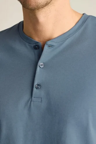 Camiseta Henley de manga corta Jetsetter Performance