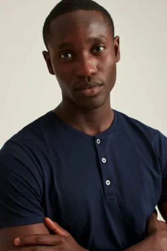 Camiseta Henley de manga corta Jetsetter Performance