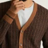 Cardigan retro de merino extrafino