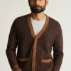 Cardigan retro de merino extrafino