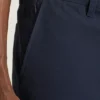 Descubre un estilo sin esfuerzo con los pantalones chinos elásticos para hombre 2.0 de Bonobos