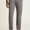 Descubre un estilo sin esfuerzo con los pantalones chinos elásticos para hombre 2.0 de Bonobos