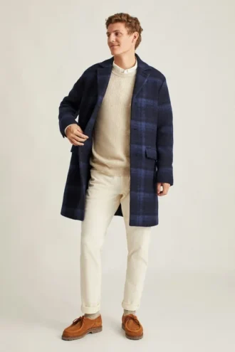 El abrigo italiano elástico