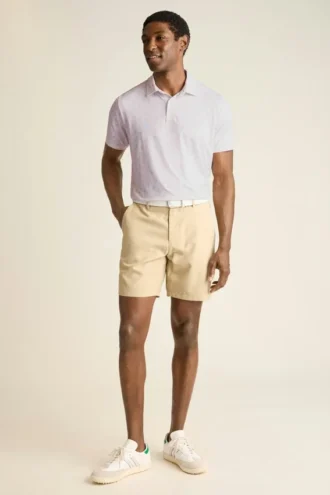 El polo de golf Performance: liso y a rayas