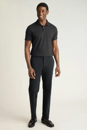 El polo de golf Performance: liso y a rayas