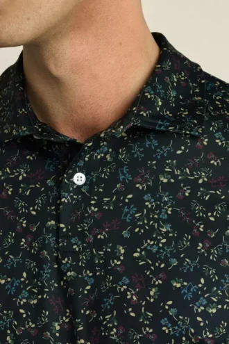 El polo de golf Performance: liso y a rayas