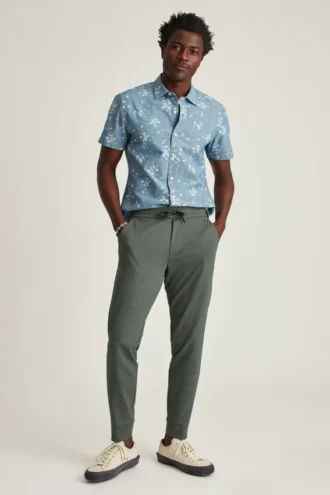 Homestretch Jogger ligero de tejido elástico