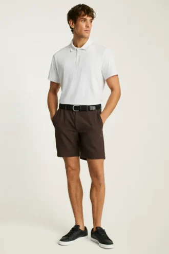 Juega al golf con estilo con los pantalones cortos de golf Highland Tour de Bonobos