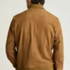 La chaqueta bomber de gamuza