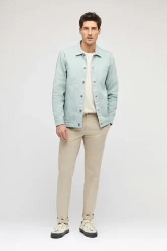 La chaqueta cargo de mezclilla