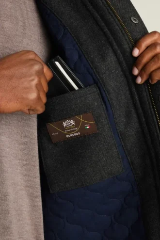 La chaqueta de campo de lana italiana