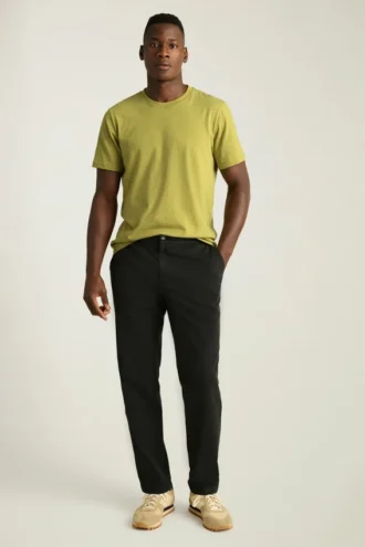 Los elegantes pantalones Navigator. Cómpralos ahora en Bonobos