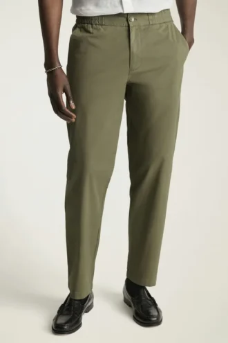 Los elegantes pantalones Navigator. Cómpralos ahora en Bonobos
