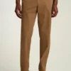 Los elegantes pantalones Navigator. Cómpralos ahora en Bonobos