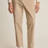 Los elegantes pantalones Navigator. Cómpralos ahora en Bonobos