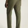 Los elegantes pantalones Navigator. Cómpralos ahora en Bonobos