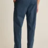 Los elegantes pantalones Navigator. Cómpralos ahora en Bonobos