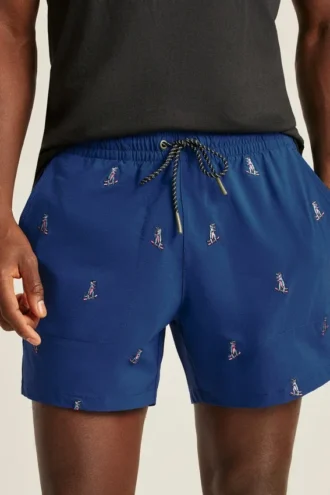 Los pantalones cortos Rec bordados