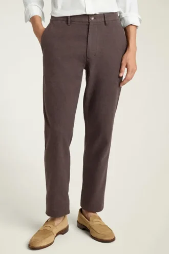 Pantalón chino de sarga cepillada