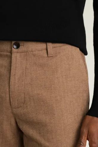 Pantalones chinos de espiga para hombre de Bonobos | Tacto suave de franela cepillada