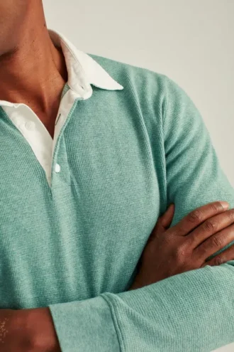 Polo ligero de tejido waffle