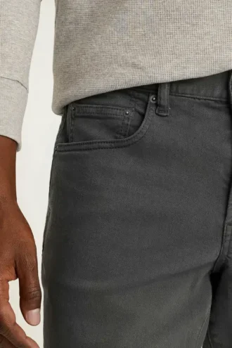 Prepárate para la jet set con los Stretch Travel Jeans de Bonobos