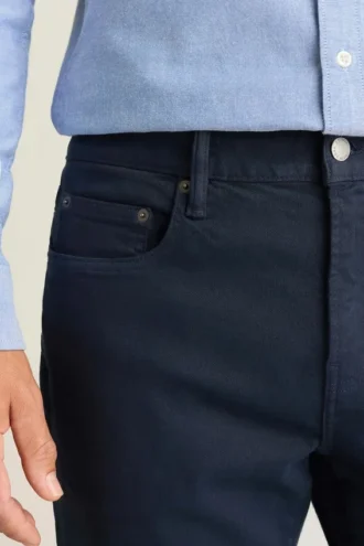 Prepárate para la jet set con los Stretch Travel Jeans de Bonobos