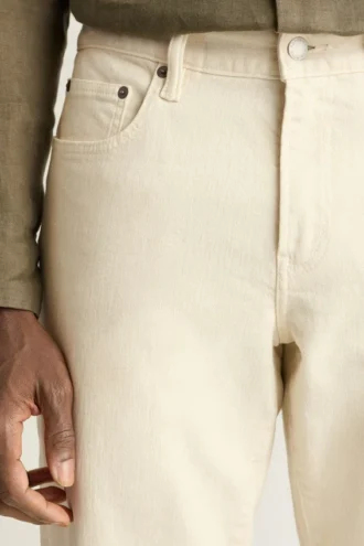 Prepárate para la jet set con los Stretch Travel Jeans de Bonobos