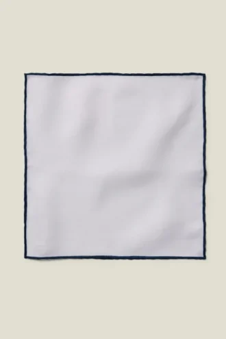 Realza tu look con el pañuelo de bolsillo de seda premium de Bonobos