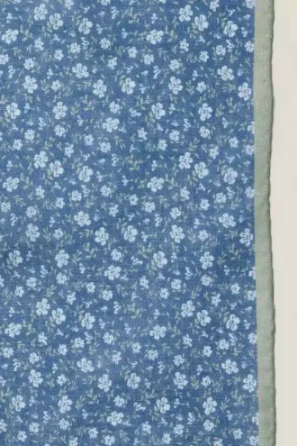 Realza tu look con el pañuelo de bolsillo de seda premium de Bonobos