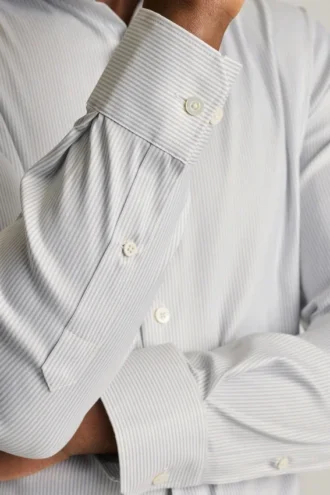 Sofisticada y cómoda camisa de vestir elástica Bonobos Jetsetter Stretch