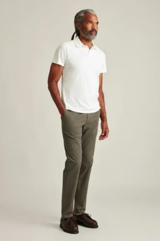 Stretch Washed Chino Pants: Pantalones chino entallados y Slim Fit