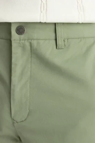 Stretch Washed Chino Pants: Pantalones chino entallados y Slim Fit