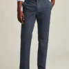 Stretch Washed Chino Pants: Pantalones chino entallados y Slim Fit
