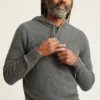 Sudadera con capucha de cachemira para hombre